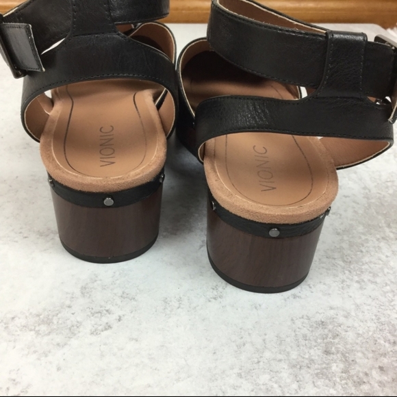 Vionic Faye leather platform clog comfort shoe 8 - Picture 5 of 7